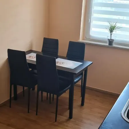 Ferienhaus Hubertus Apartment Suederholz